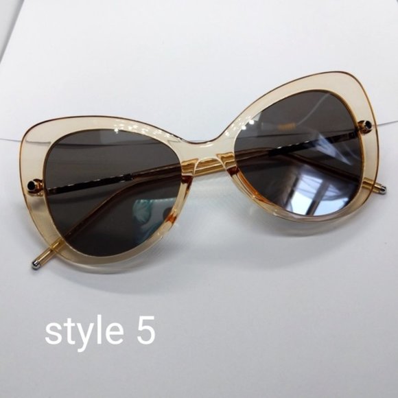 Retro Cat Eye Sunnies Tan Lucite - Picture 2 of 6